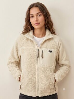 New Balance Women's Cream Sherpa Zip-Up Jacket